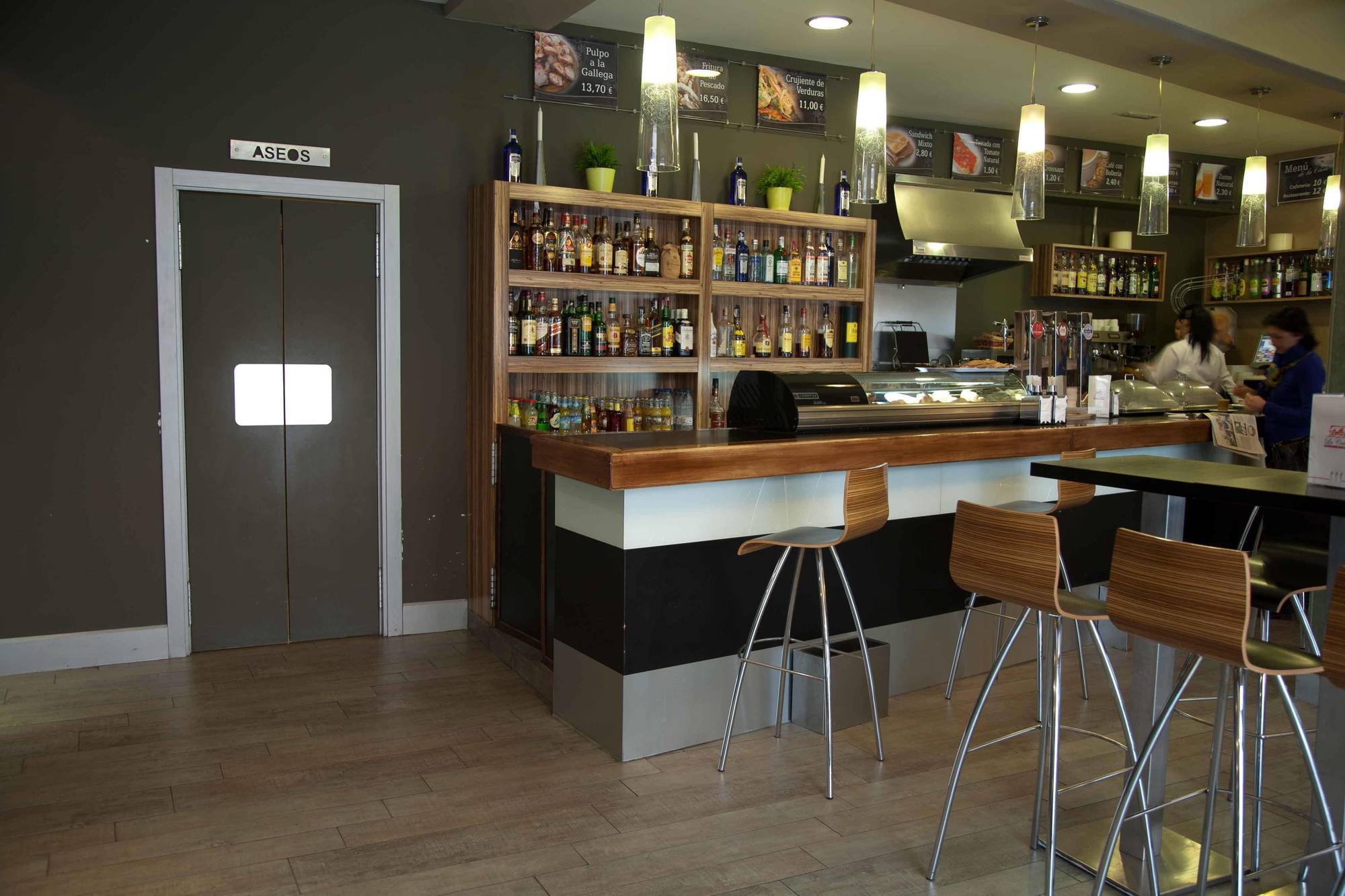 Hotel El Meson 토리호스 레스토랑 사진