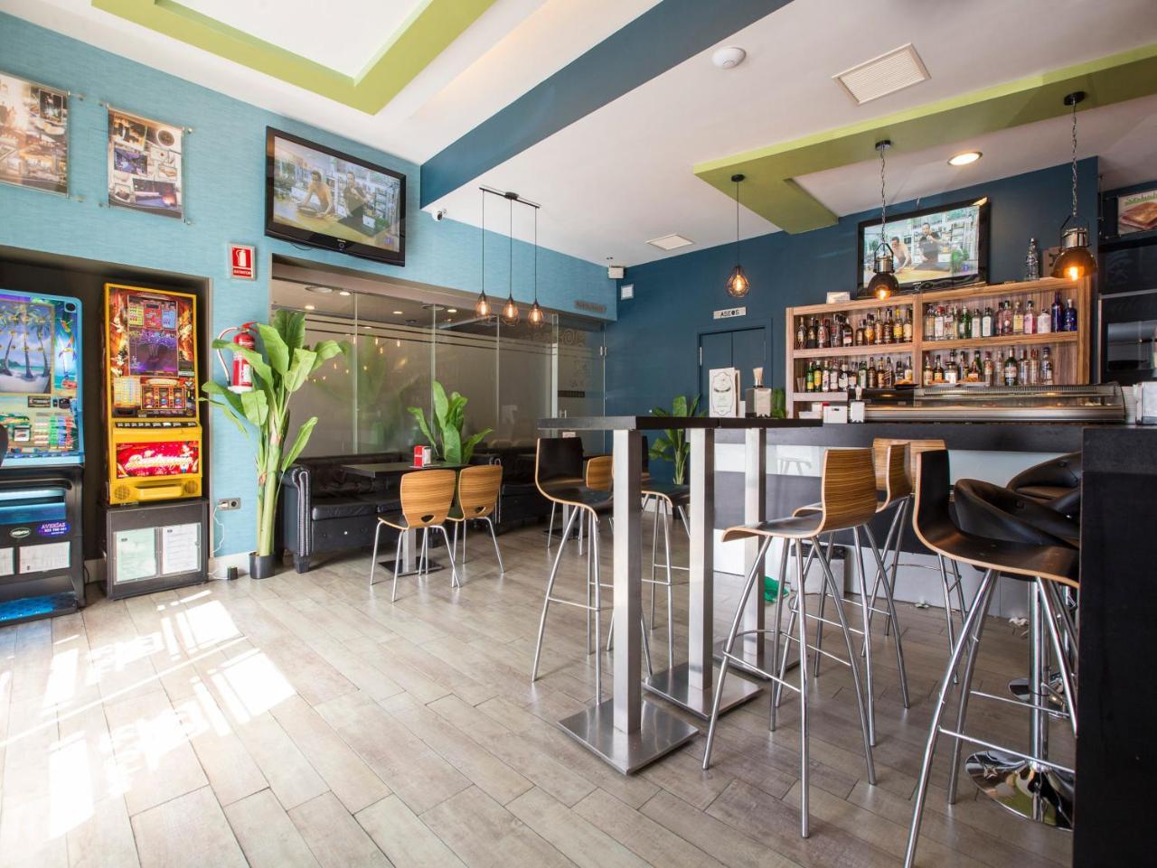 Hotel El Meson 토리호스 외부 사진