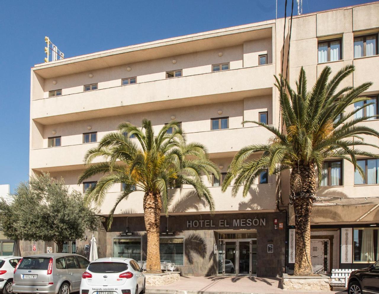 Hotel El Meson 토리호스 외부 사진