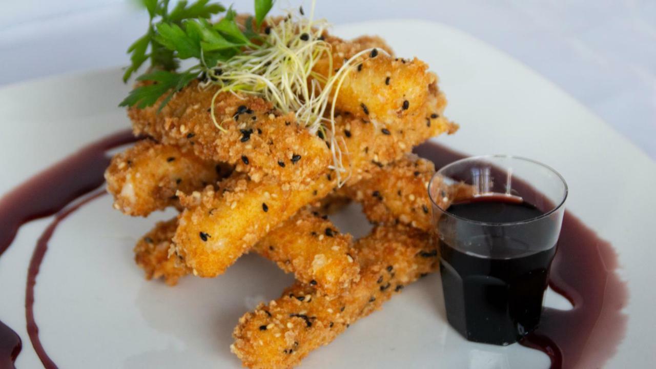 Hotel El Meson 토리호스 외부 사진