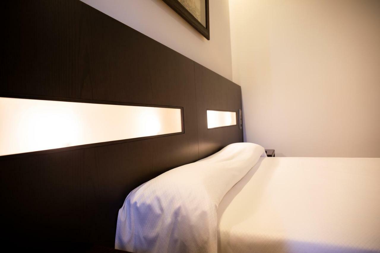 Hotel El Meson 토리호스 외부 사진